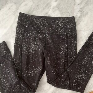 ZYIA Black and White Speckled Leggings